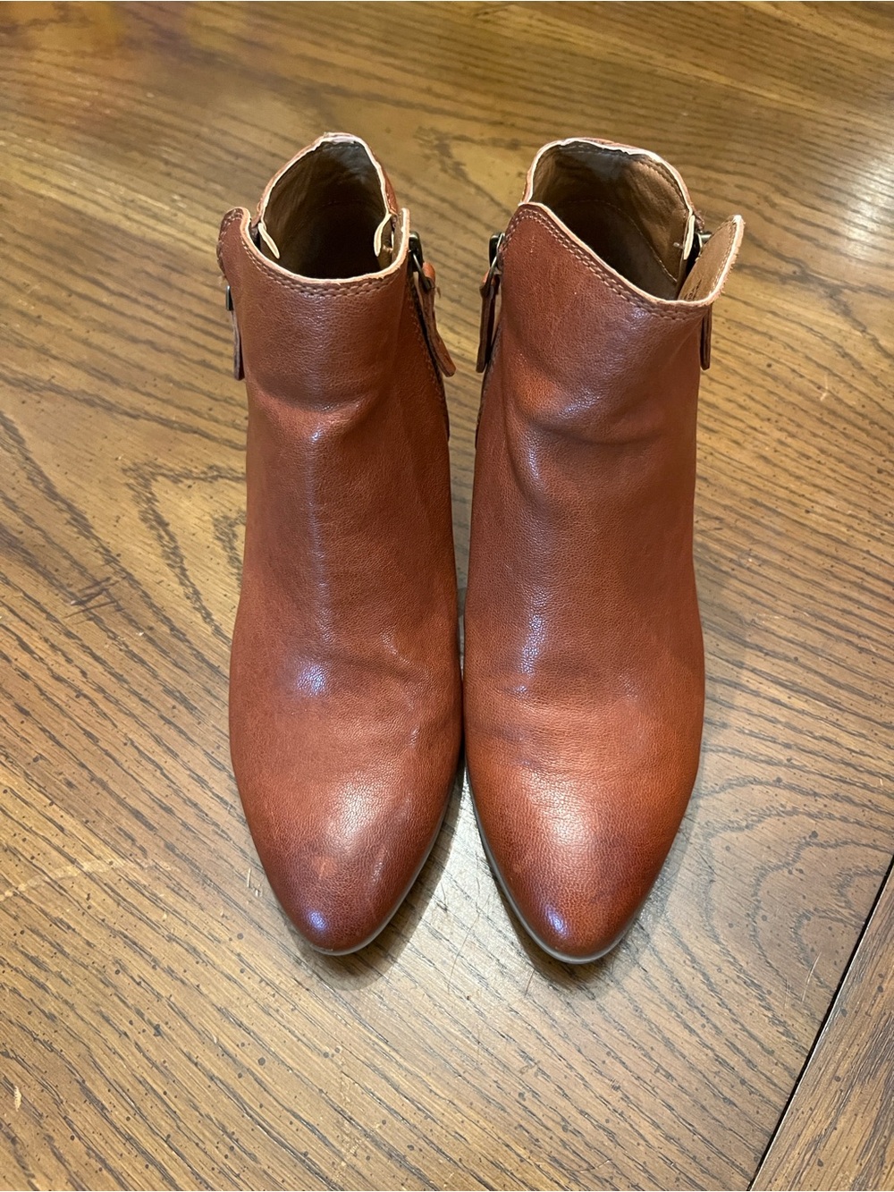 Frye Judith Bootie in Cognac, size 7